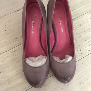 Pastel Purple 3 inch Heels (Size 9)